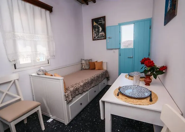 Loukas And Margarita's House * Platis Gialos (Sifnos)